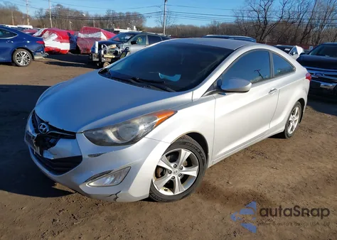2013 Hyundai Elantra Gs from USA, damaged, VIN KMHDH6AE0DU010562
